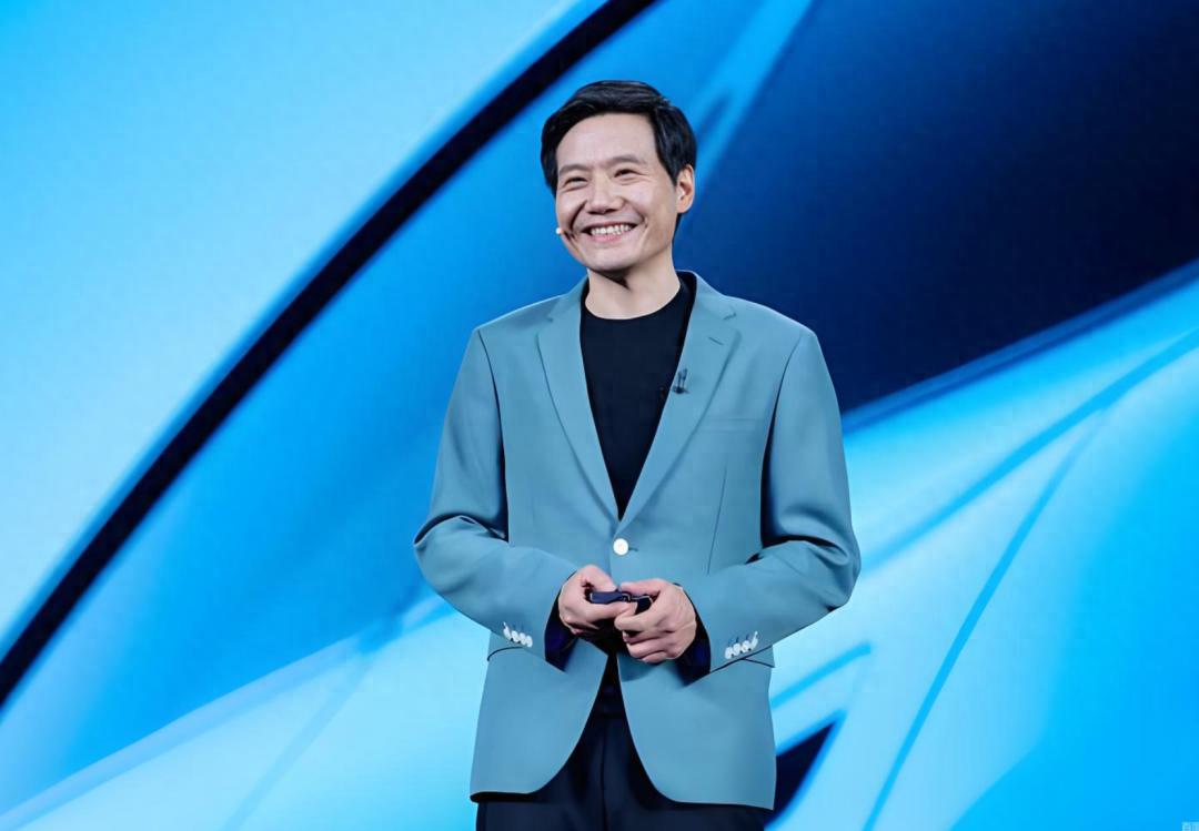 雷军个人超1亿港元增持小米股票小米汽车预计全年交付超40万辆- 雷递网